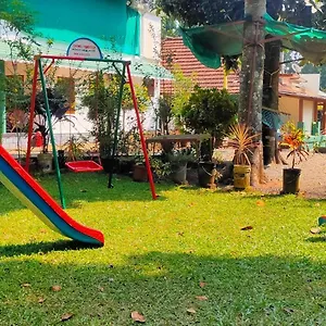 Homestay Kuttickattil Gardens, Kottayam